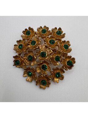 Vintage Floral Cluster Brooch Green Rhinestones Gold Tone Round Bouquet Vtg